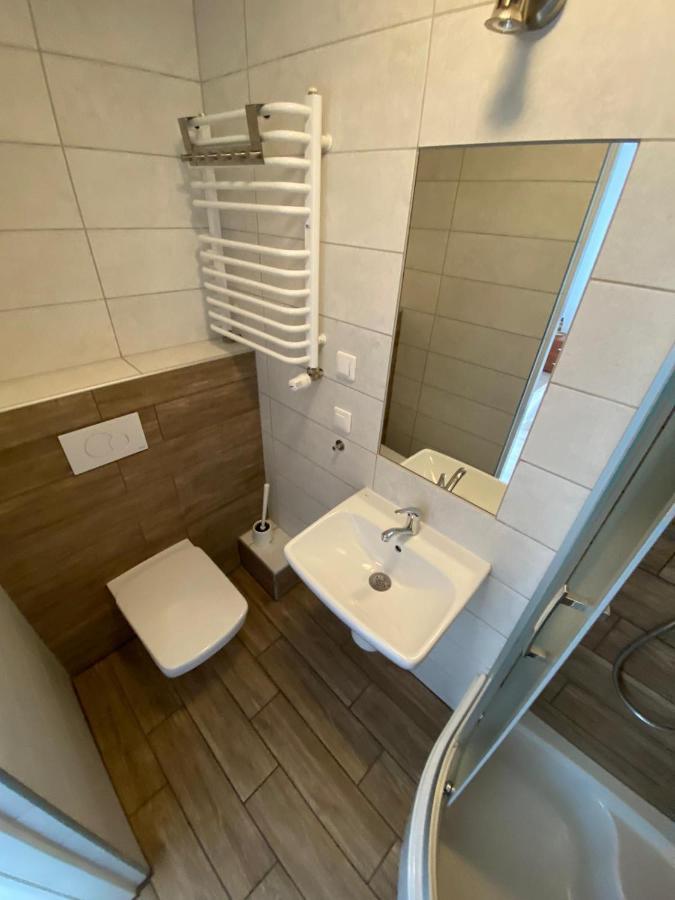 Azak Guest house