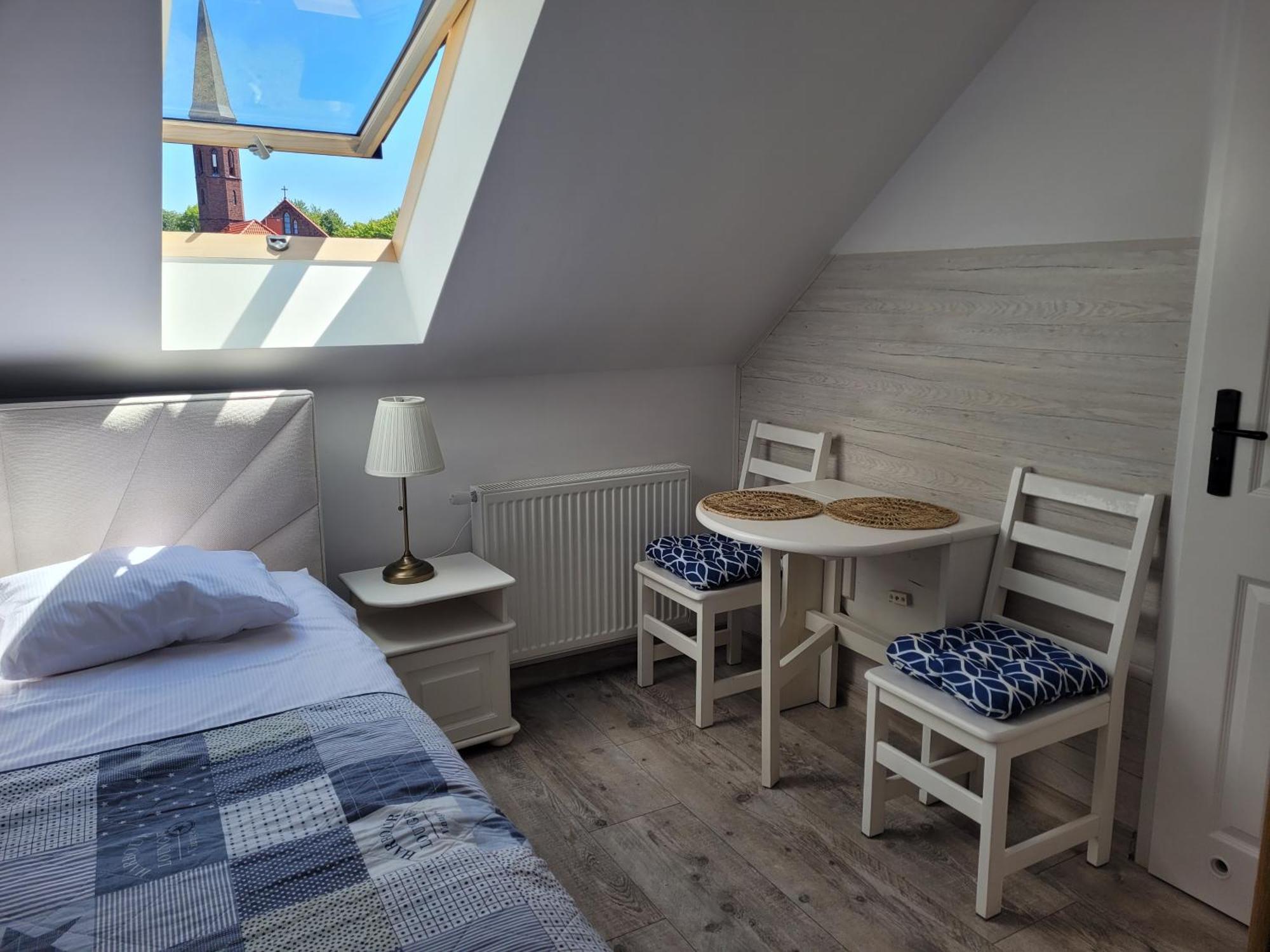 Azak Guest house *